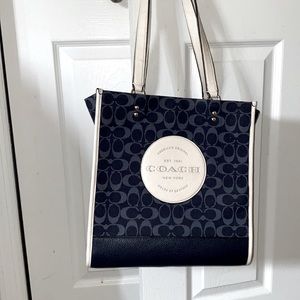 Coach Denim Dempsey bag perfect condition